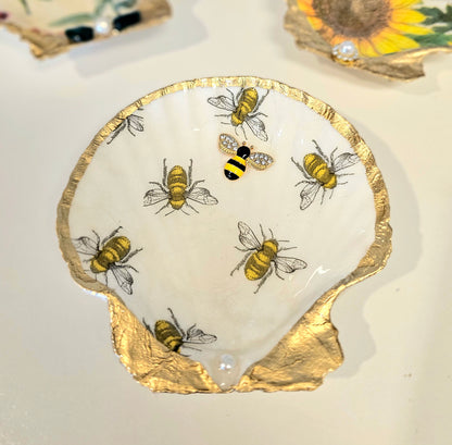 Porcelain & Paper: Decoupage Vase & Trinket Tray set